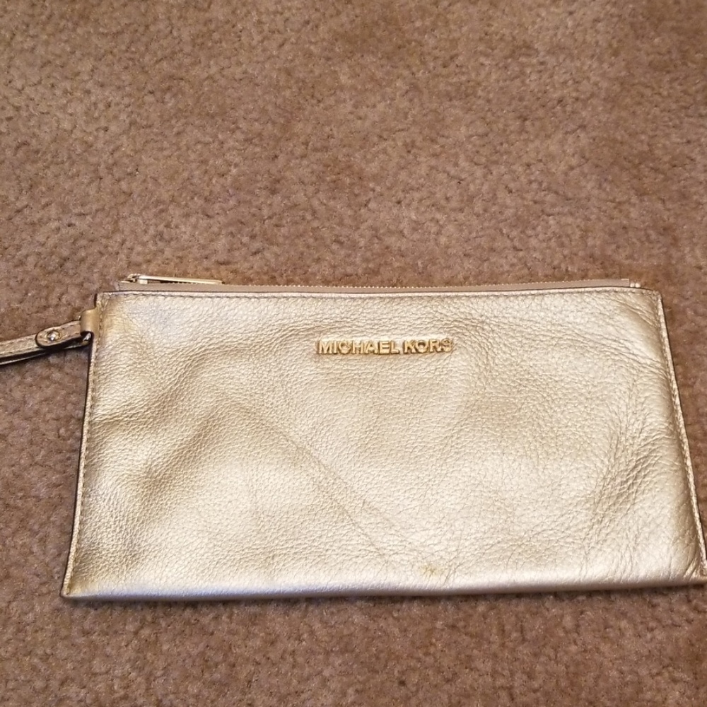 Michael Kors wristlet